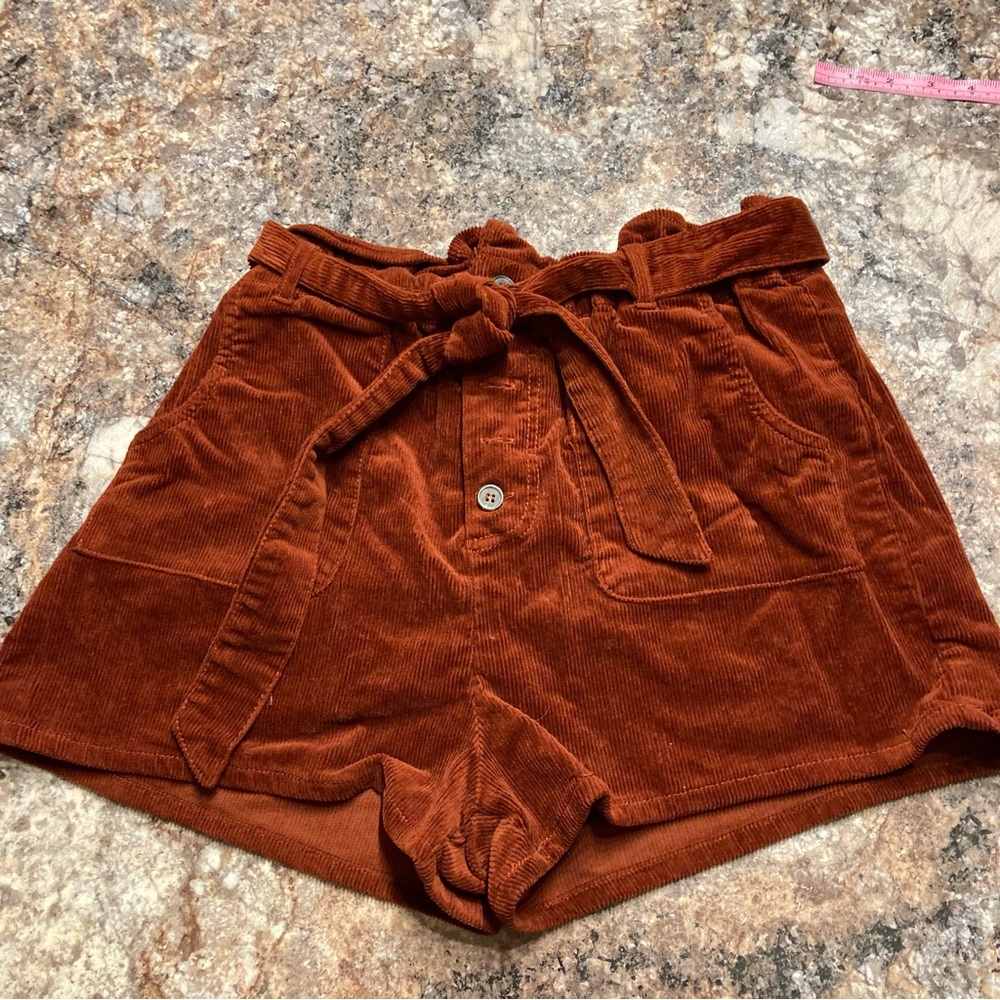 Corduroy belted paper bag shorts